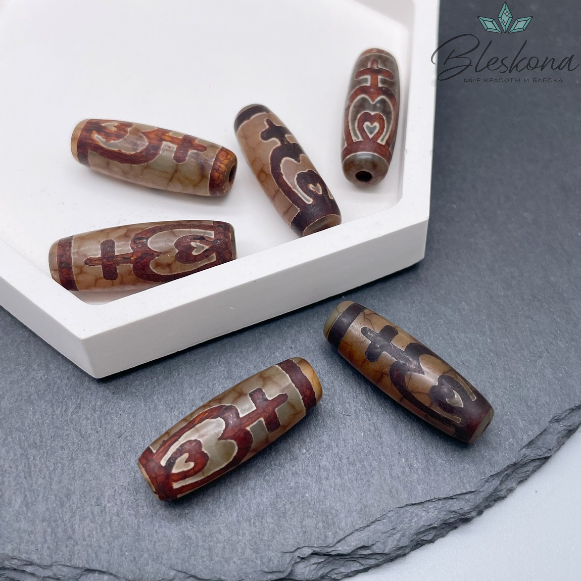 Бусина Дзи Нектарный Сосуд Изобилия серо-коричневый бочонок 30*11 мм