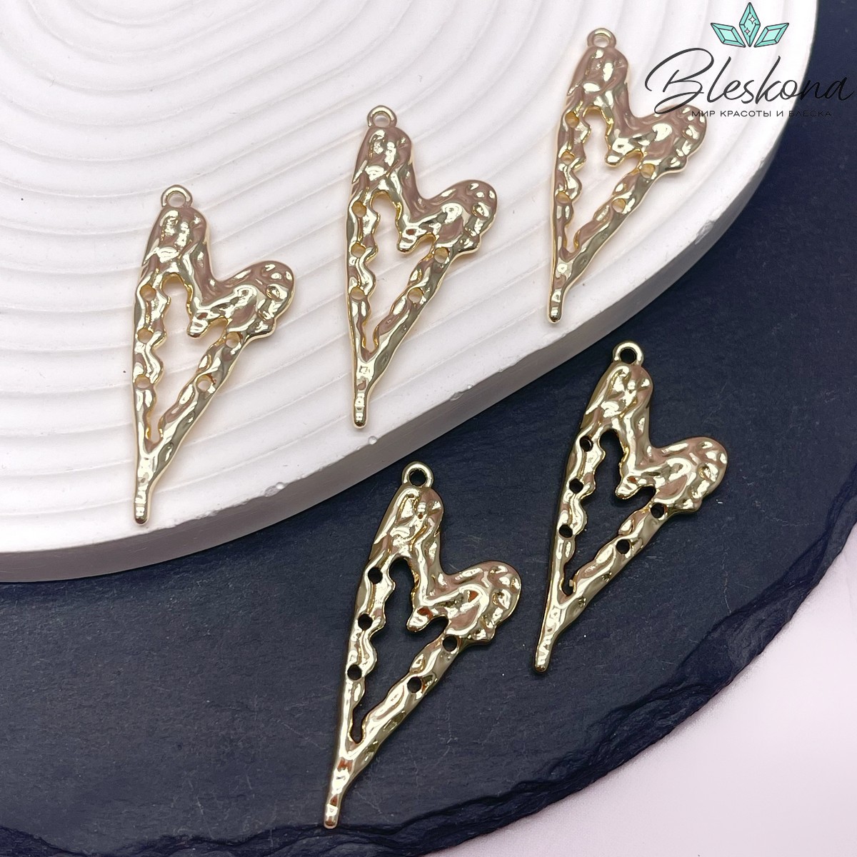 44,5*19 мм Цвет золото, Подвеска сердце с отверстиями