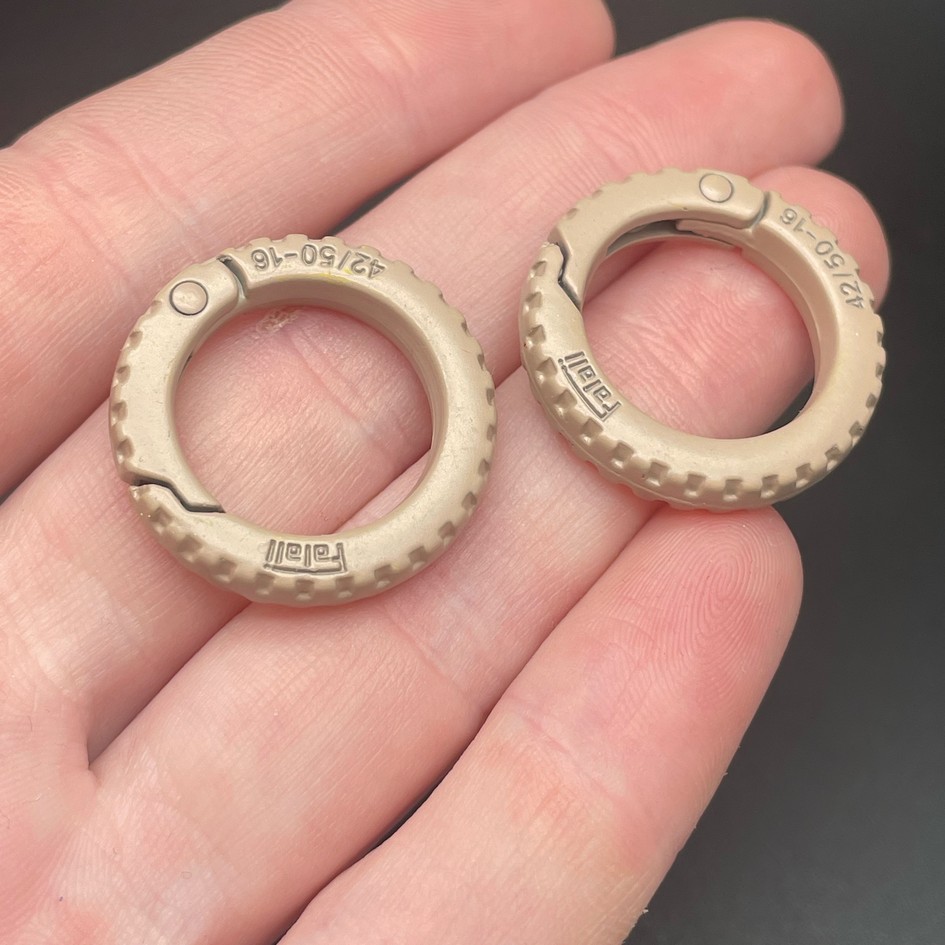 25мм , Замок круг -колесо светло- коричневая эмаль 