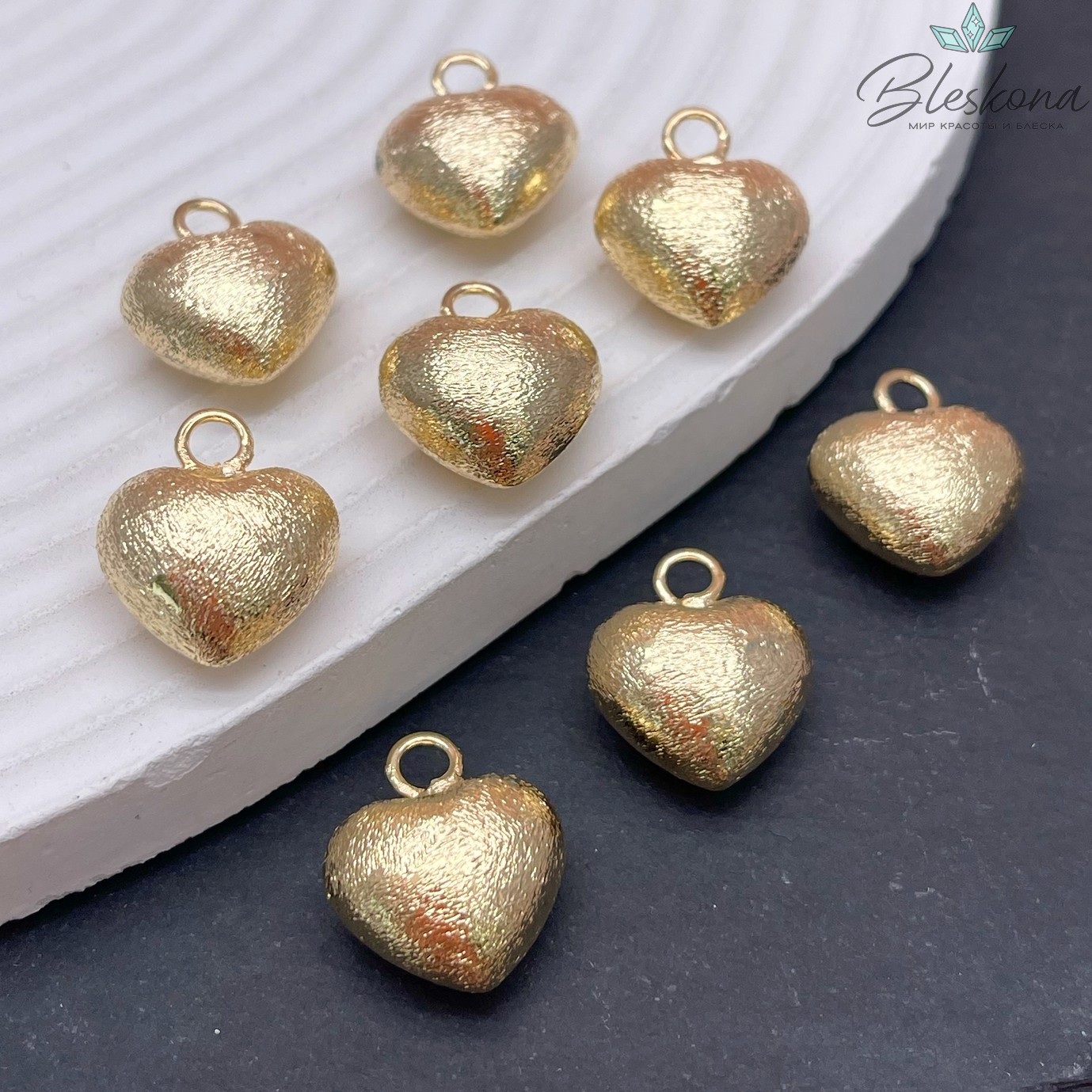 15мм, цвет золото, Подвеска сердце фактурное 