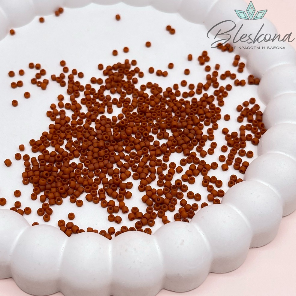 Бисер TOHO round 11/0 цвет №46LF (оттенок коричневого)