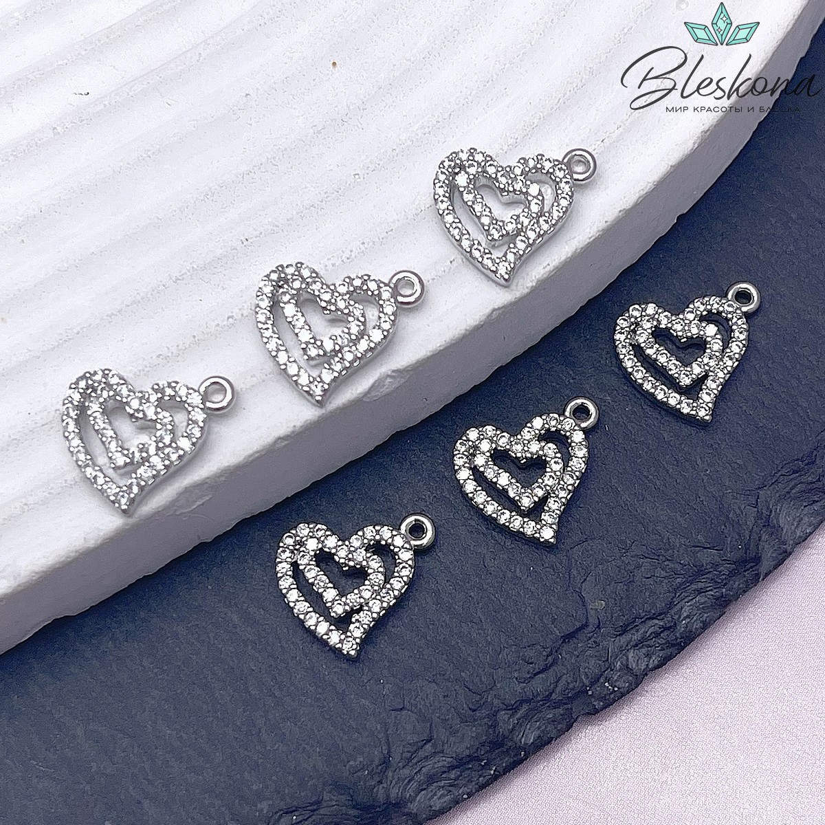 12*10,5мм Цвет серебро, Подвеска сердце двойное стразы 