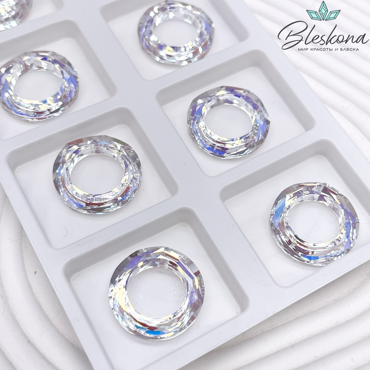 4139 Cosmic Ring 20 мм Crystal Aurore Boreale (AB)