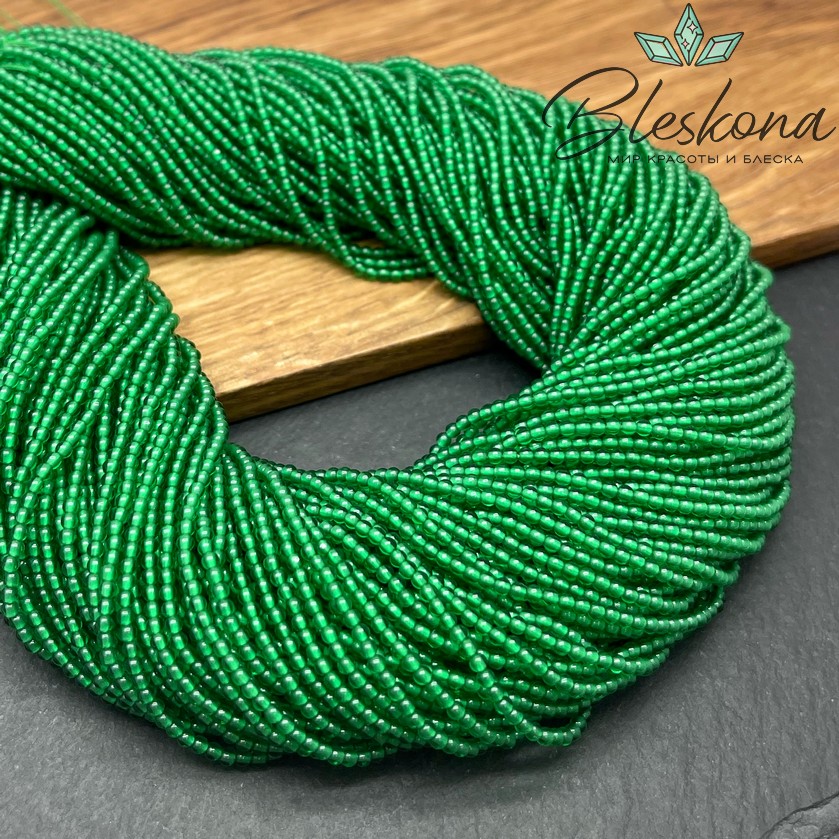 2 мм Бусины стекло зеленое 