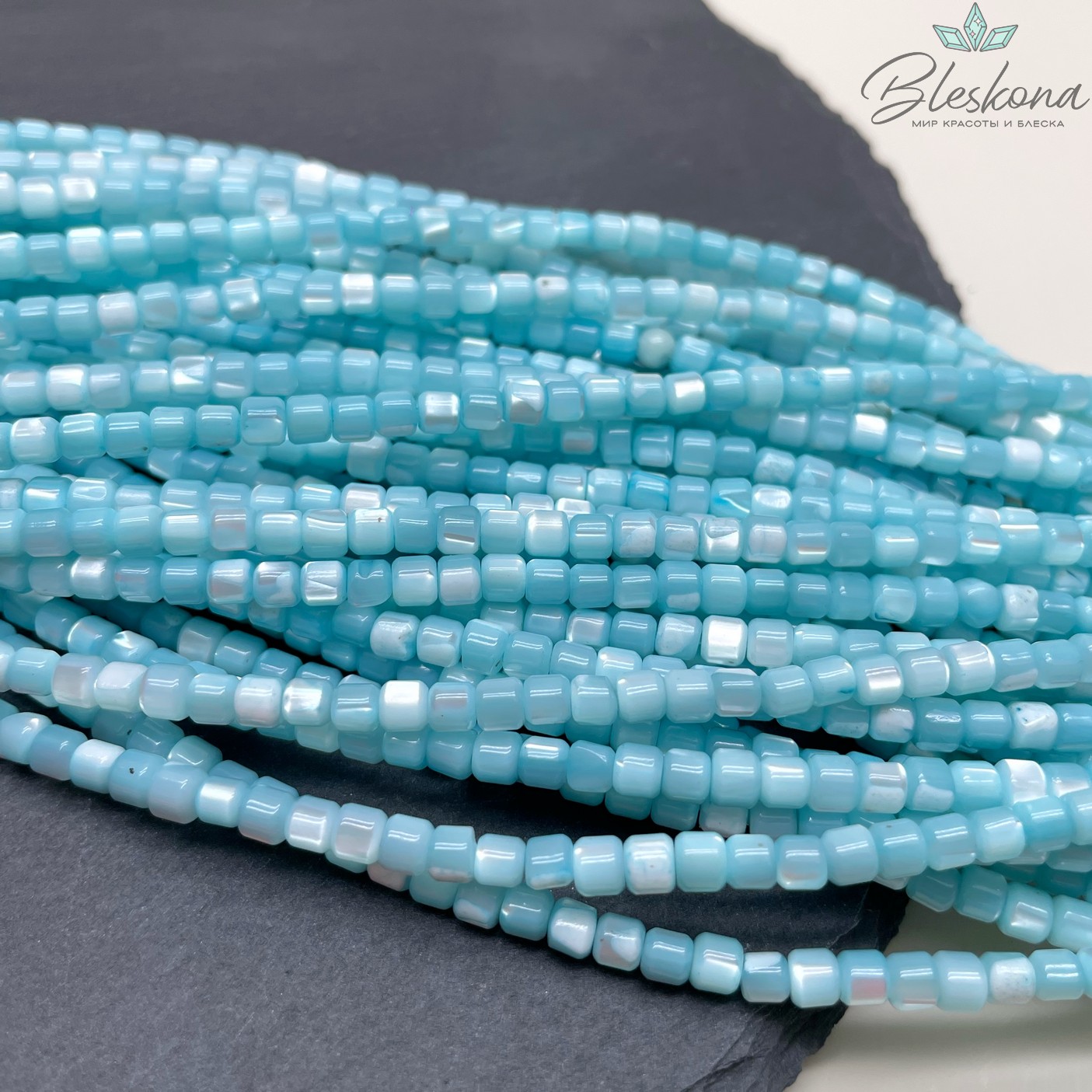 4*3,5 мм Перламутр голубой бочата