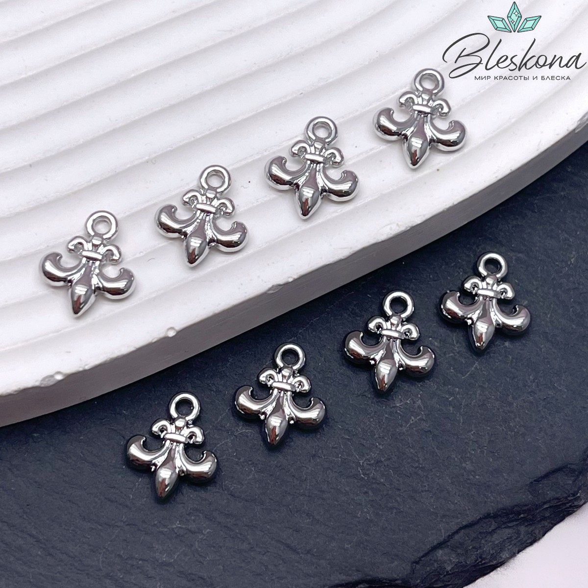 12*10 мм Цвет серебро, Подвеска королевская лилия 