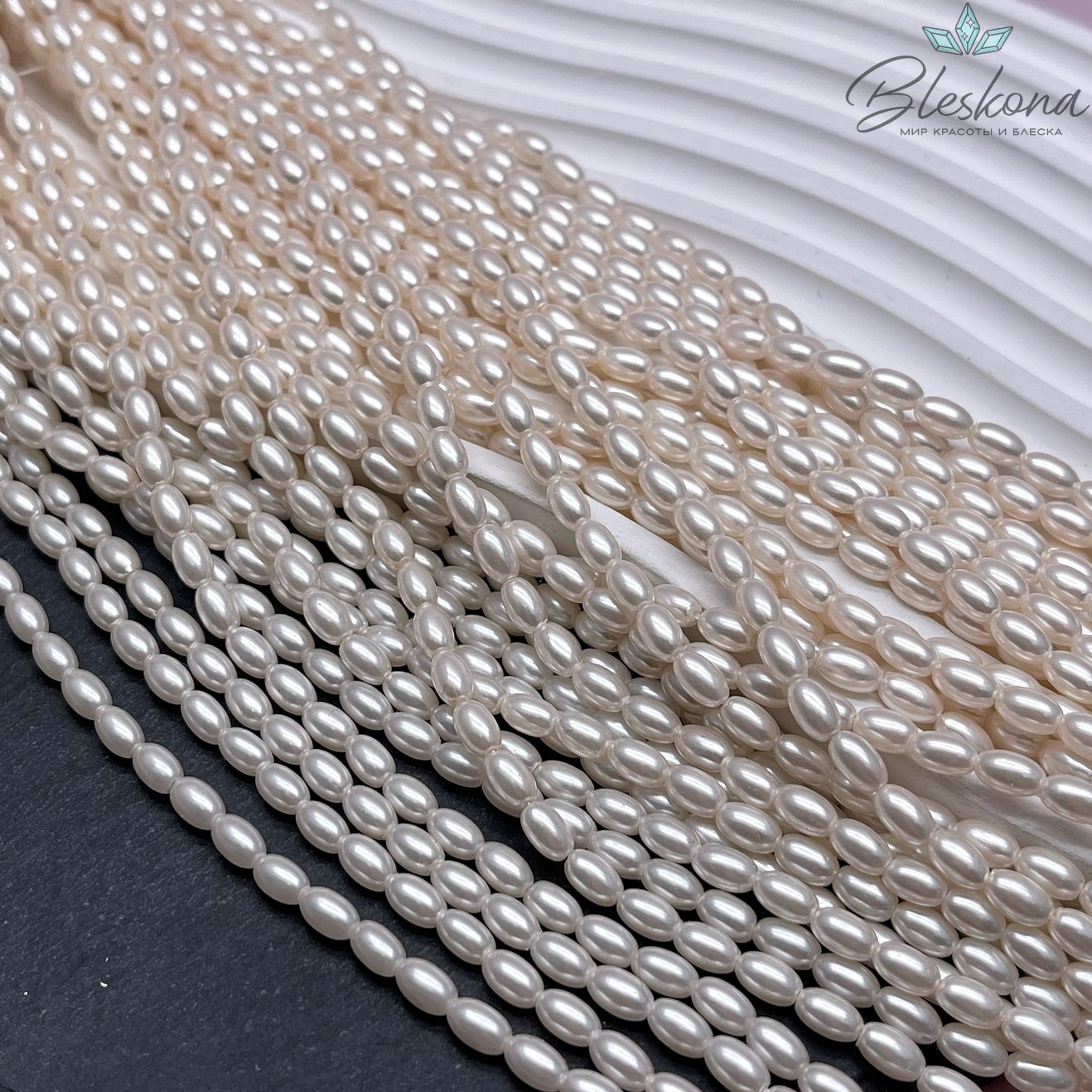 Жемчуг Майорка пудровая рис 3,5*6мм
