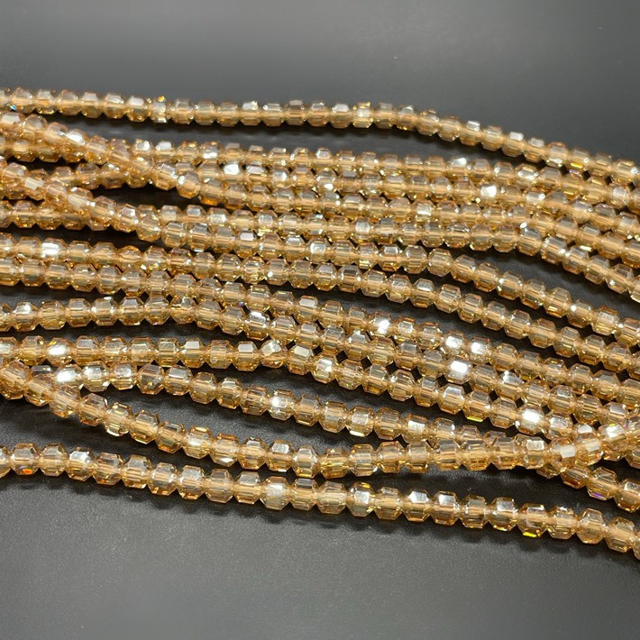 3,5*4 мм Стекло Lux, многогранник, цвет персиковый