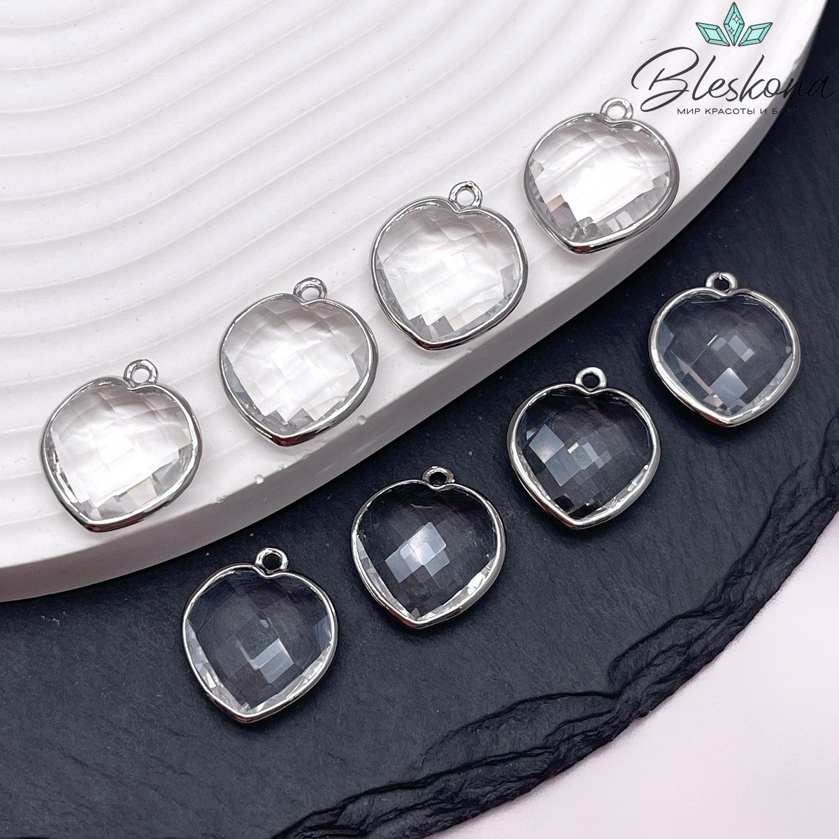 15 мм, Цвет серебро, Подвеска сердце белое огранка