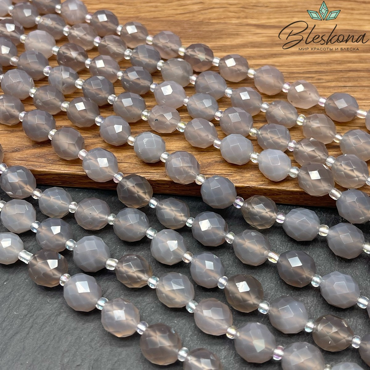 Агат серый овал огранка 10*8 мм