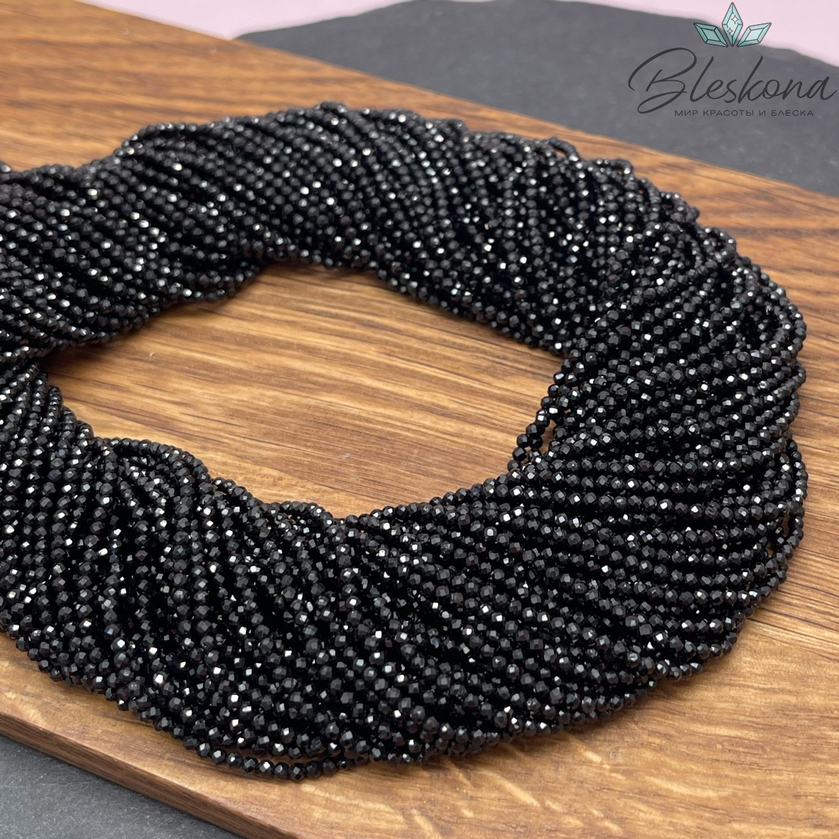 Шпинель микроогранка 2 мм