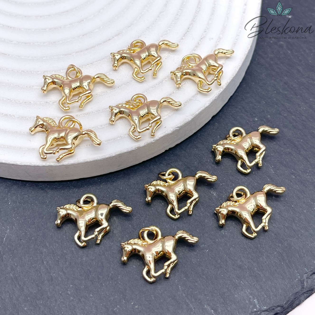 14*21 мм Цвет золото, Подвеска Лошадь