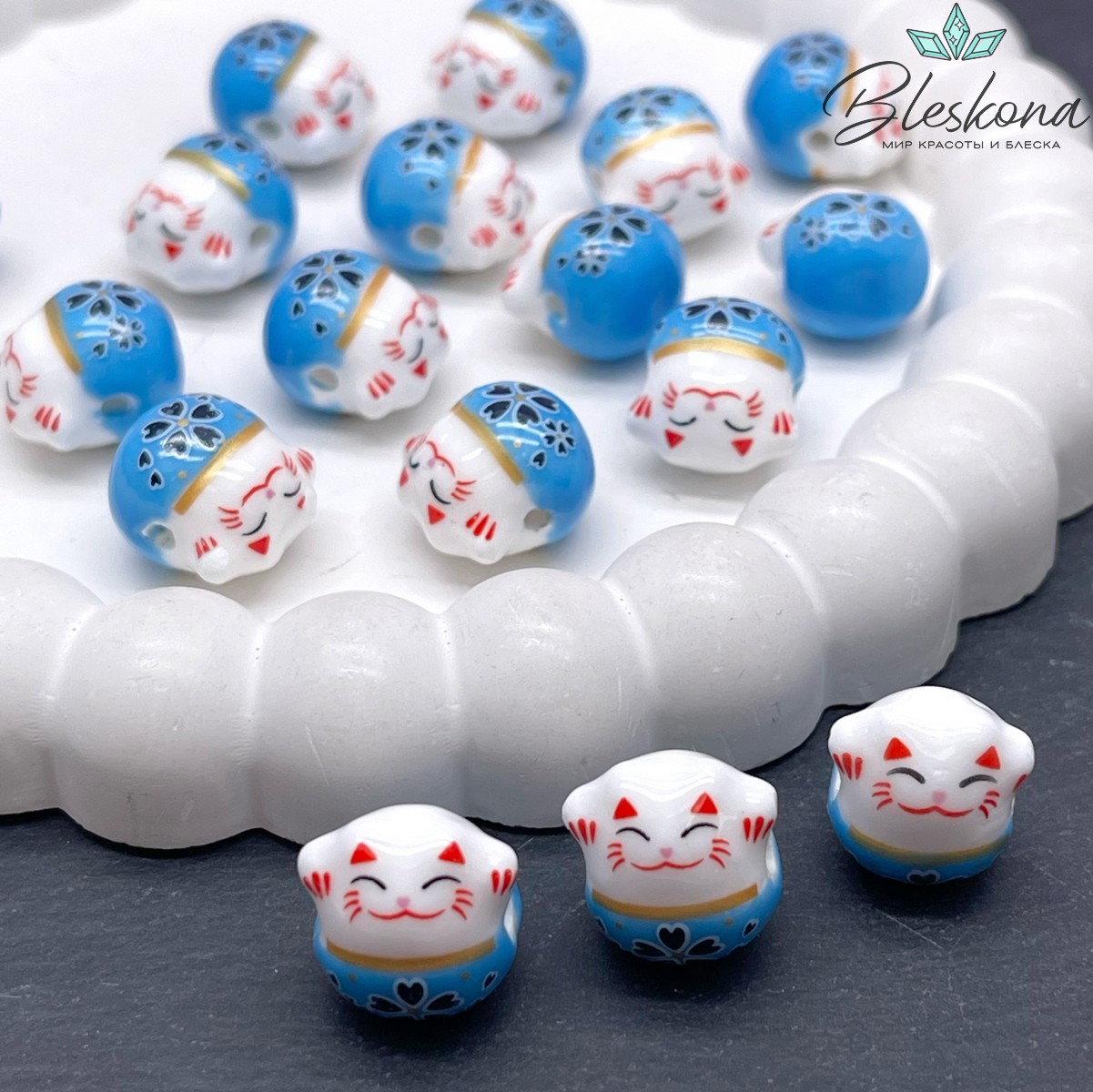 13,5*13 мм Керамика бусина Котик голубой, отверстие поперек