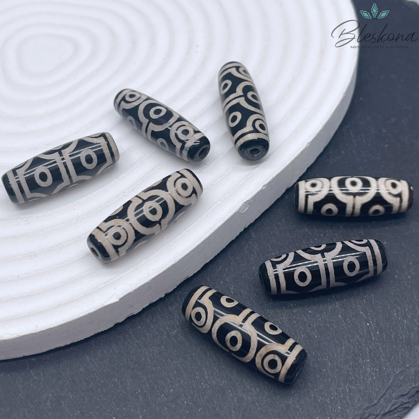 Бусина Дзи 10 глаз черно- белый бочонок 30*11 мм