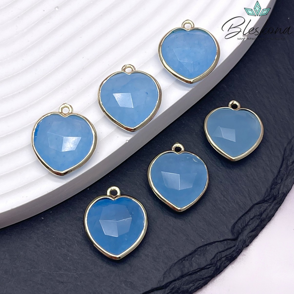 16,3*18,7мм,Цвет золото,Подвеска Сердце Кварц тонированный голубой огранка