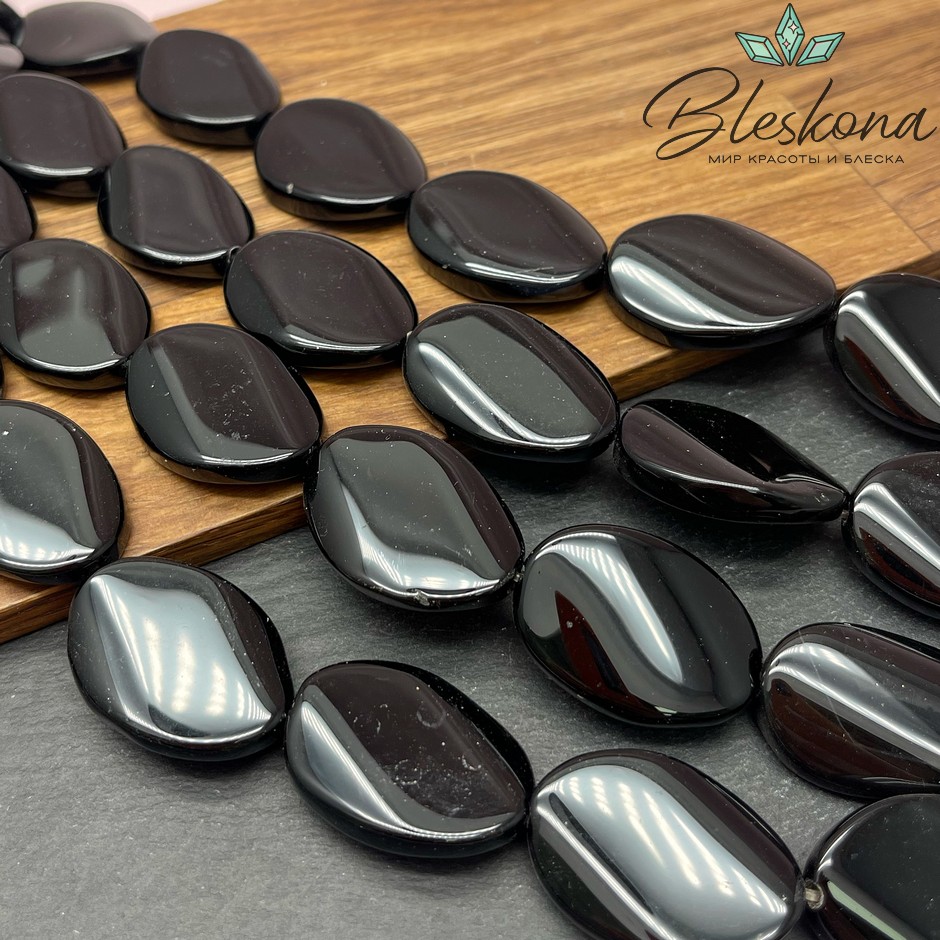 Агат черный овал с изгибом 30*22 мм