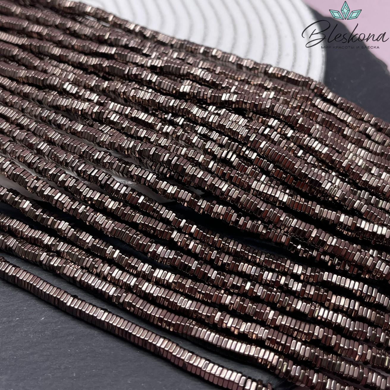 4*1 мм Гематин, цвет коричневый №1 (шоколадный), диск шестигранник имитация