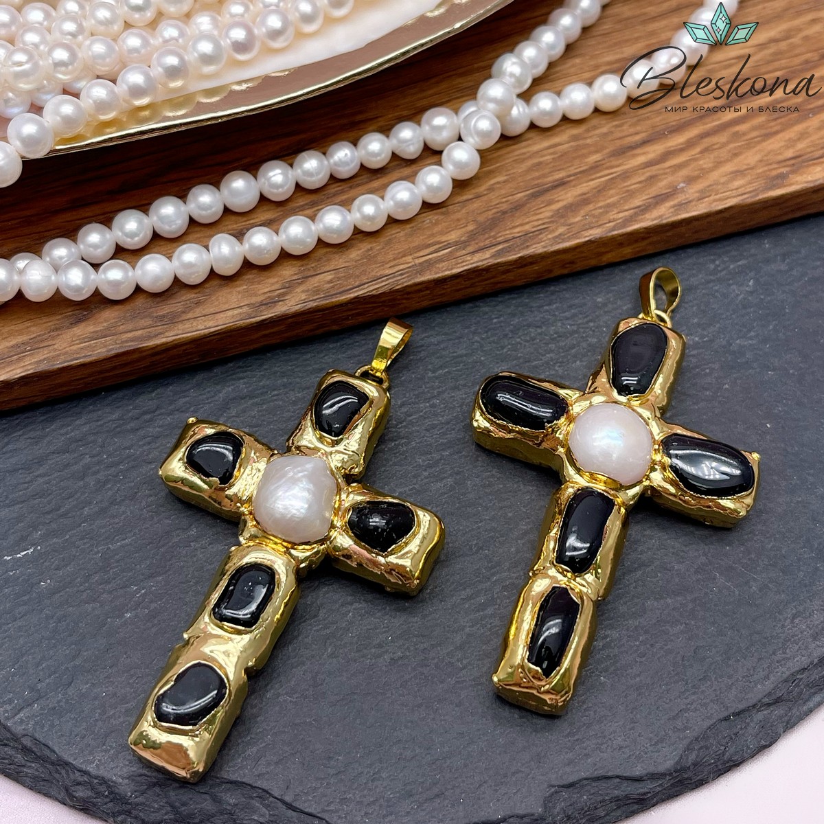 38*65 мм Цвет золото, Подвеска крест Жемчуг, Черный Агат в обрамлении