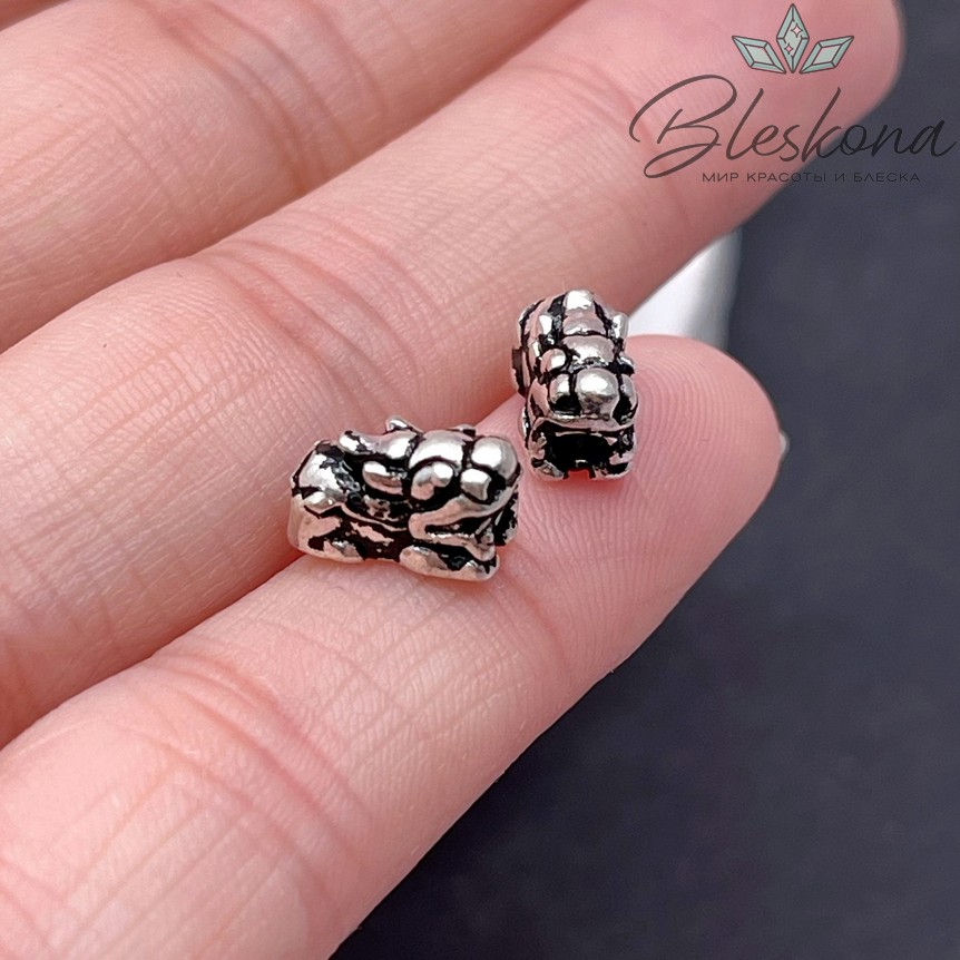 10*6 мм Бусина мельхиор Китайский дракон №2