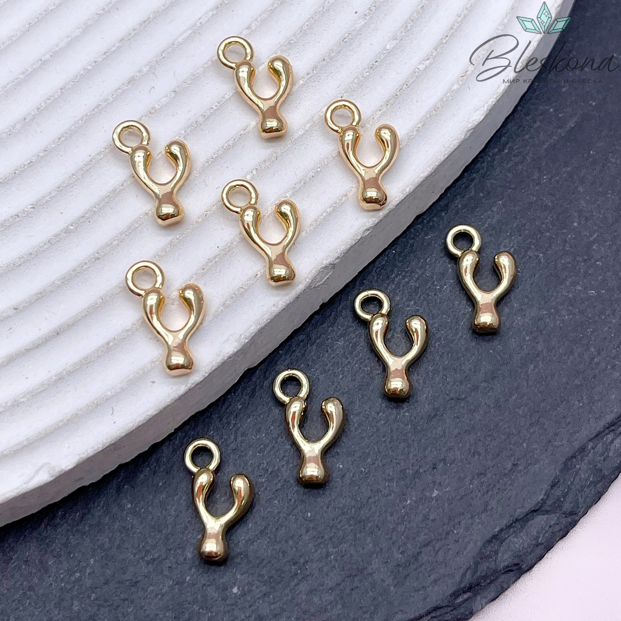 13 мм Цвет золото, Буква гладкая Y 