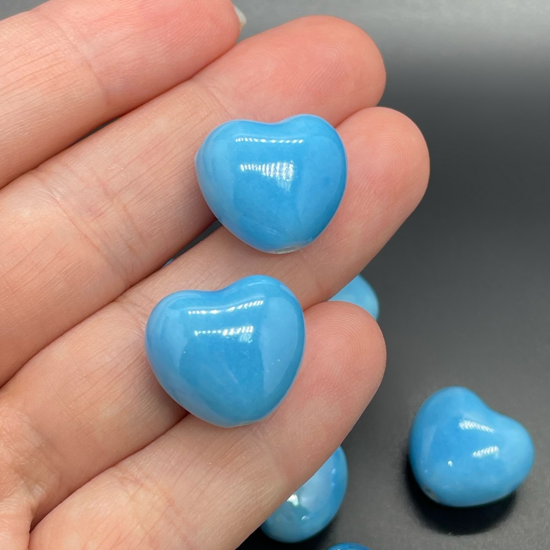17 мм Бусина сердце, керамика цвет ярко-голубой