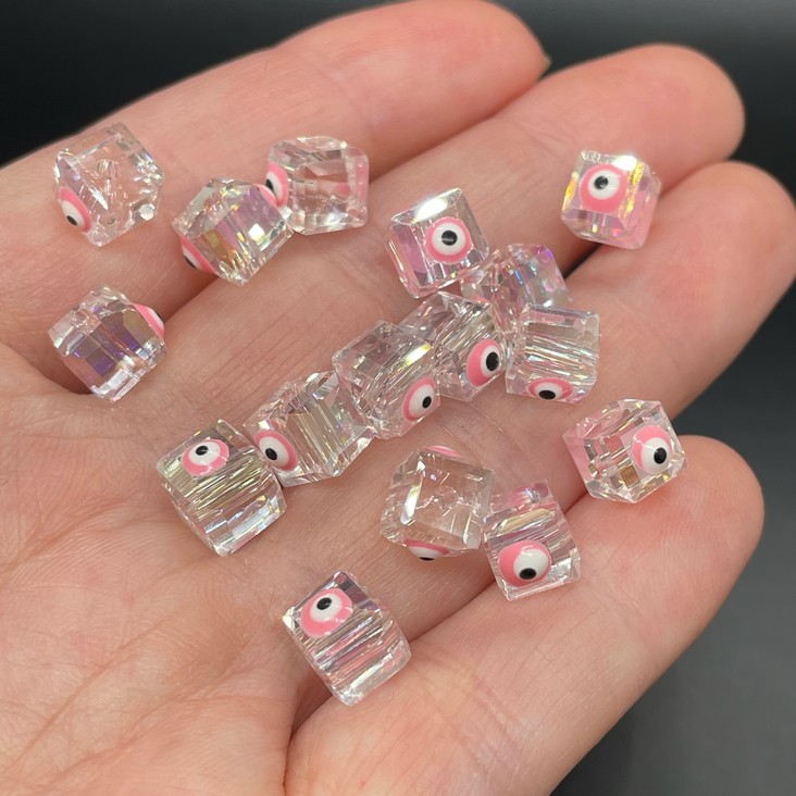 7мм, Стекло Lux форма куб розовый  глаз уп.5 шт