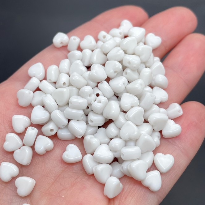 6 мм, Бусина сердце, цвет белый уп.10 гр