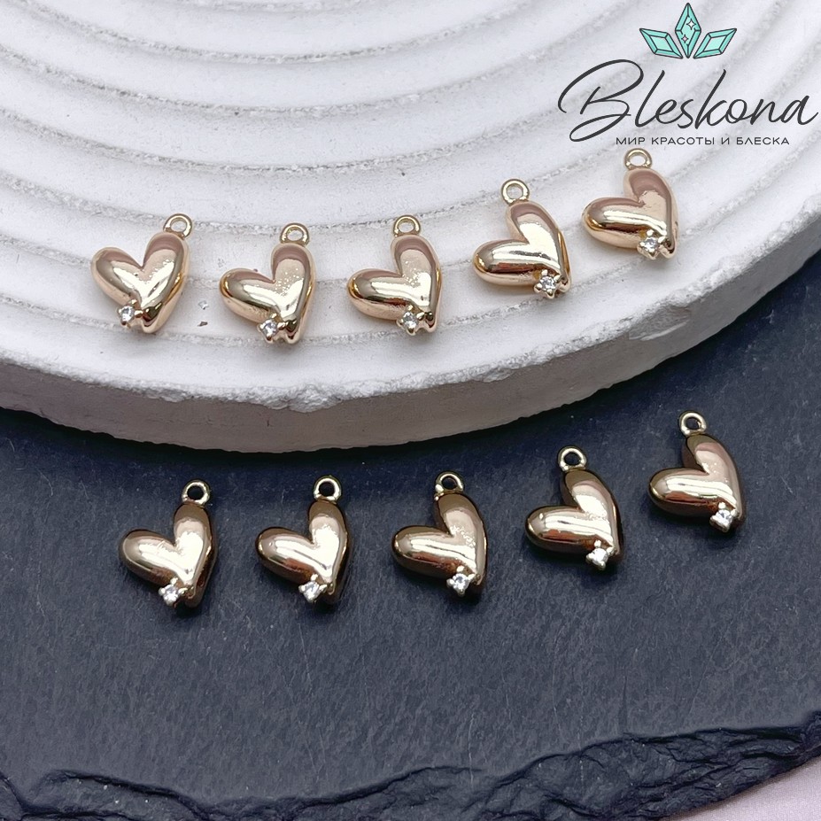 11*7,5 мм Цвет золото, Подвеска Сердце с цирконом 