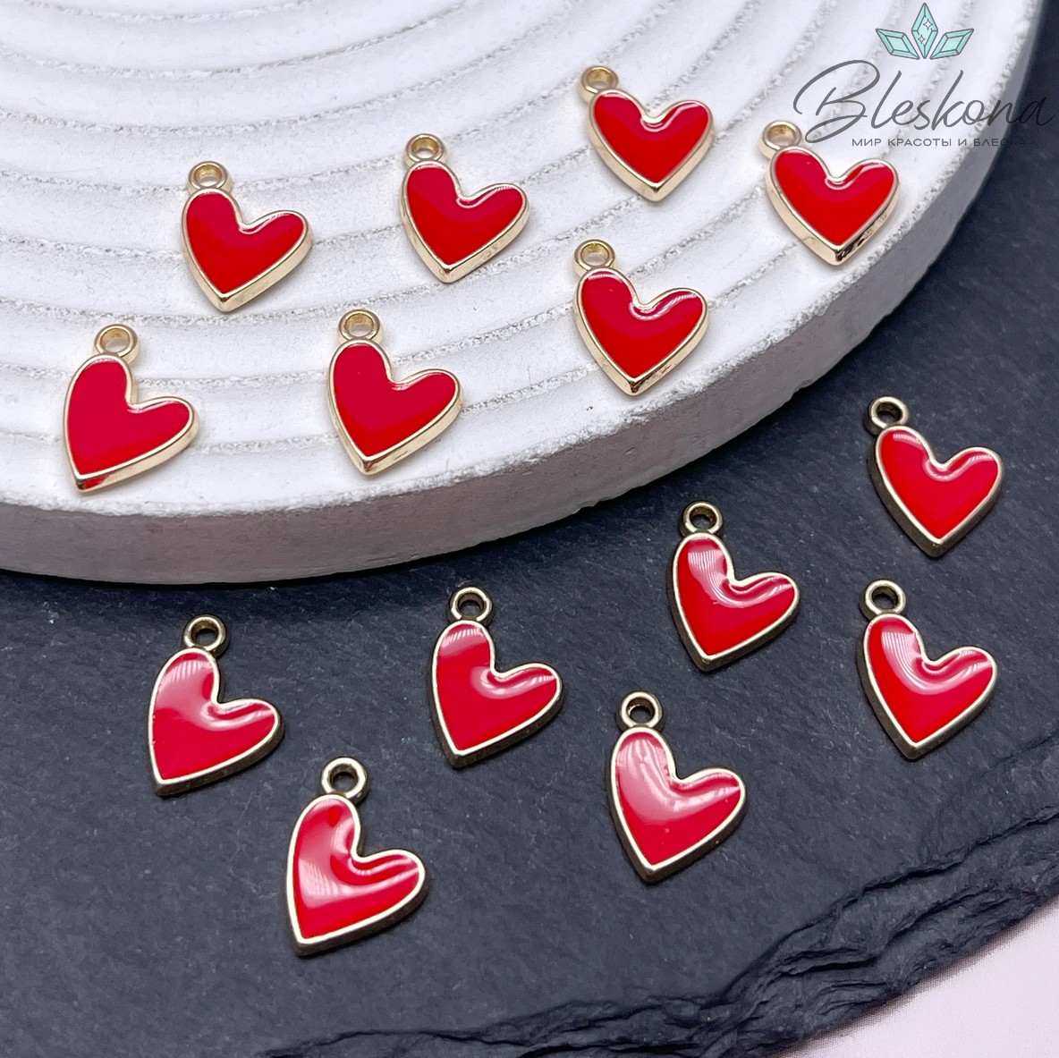 10*12,5 мм Цвет золото, Подвеска Сердце красная эмаль