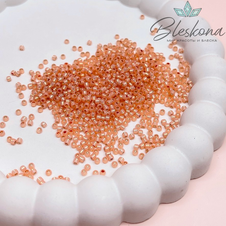 Бисер TOHO round 11/0 цвет №2111 (оттенок розового)