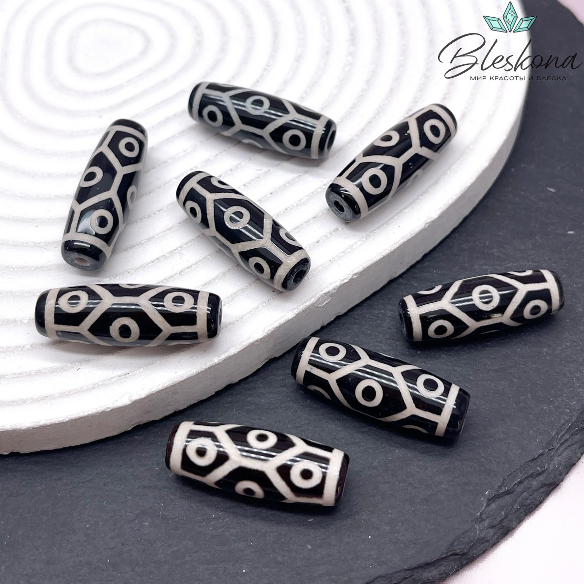 Бусина Дзи 9 глаз Черепаха черно-белый бочонок 30*11 мм