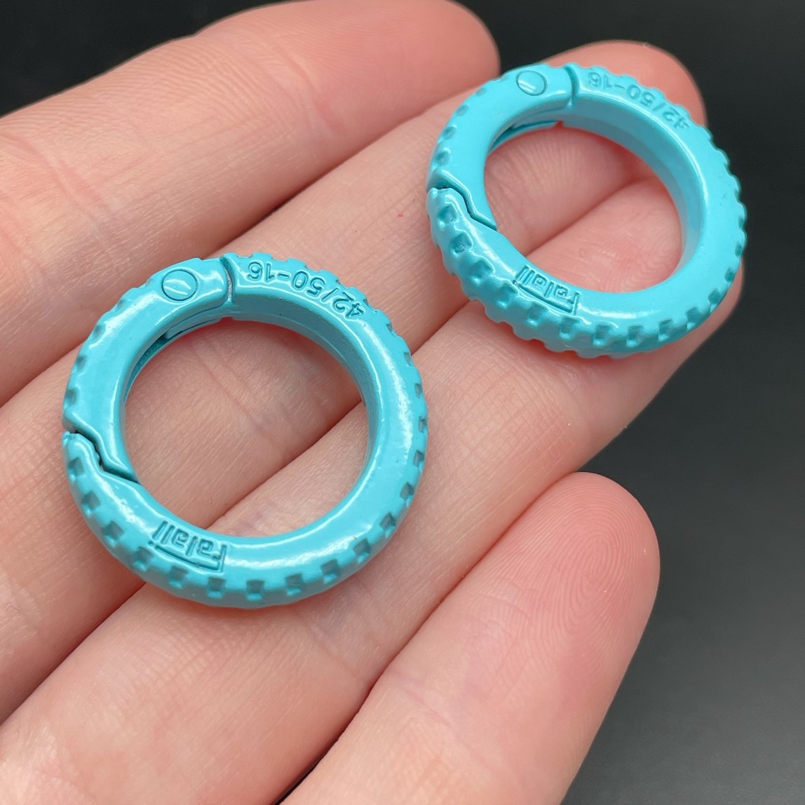 25мм , Замок круг -колесо голубая эмаль 