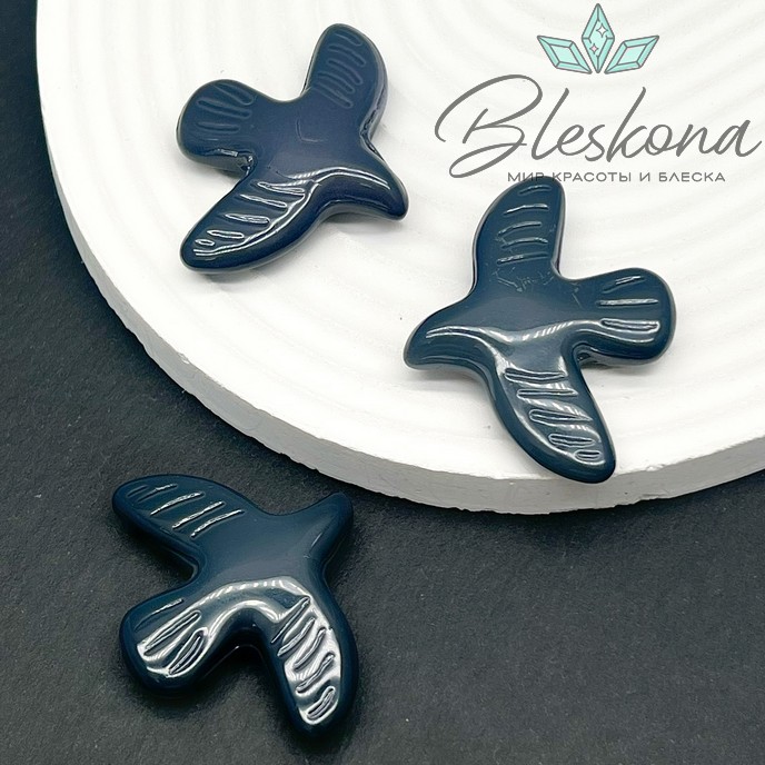 33*42 мм  Бусина голубь черный