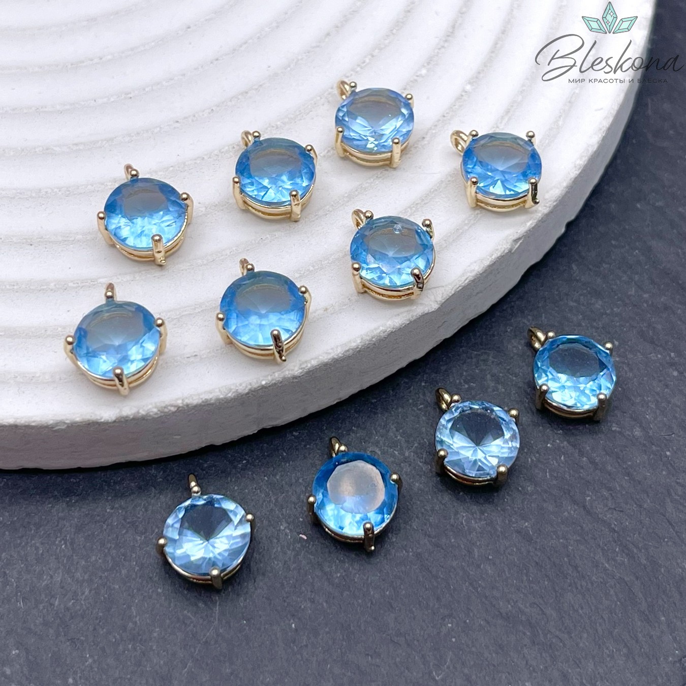 9 мм, цвет золото, Подвеска круг голубой в обрамлении