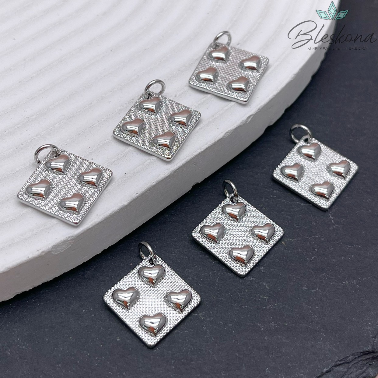 13,5 мм Цвет серебро, Подвеска блистер сердечки