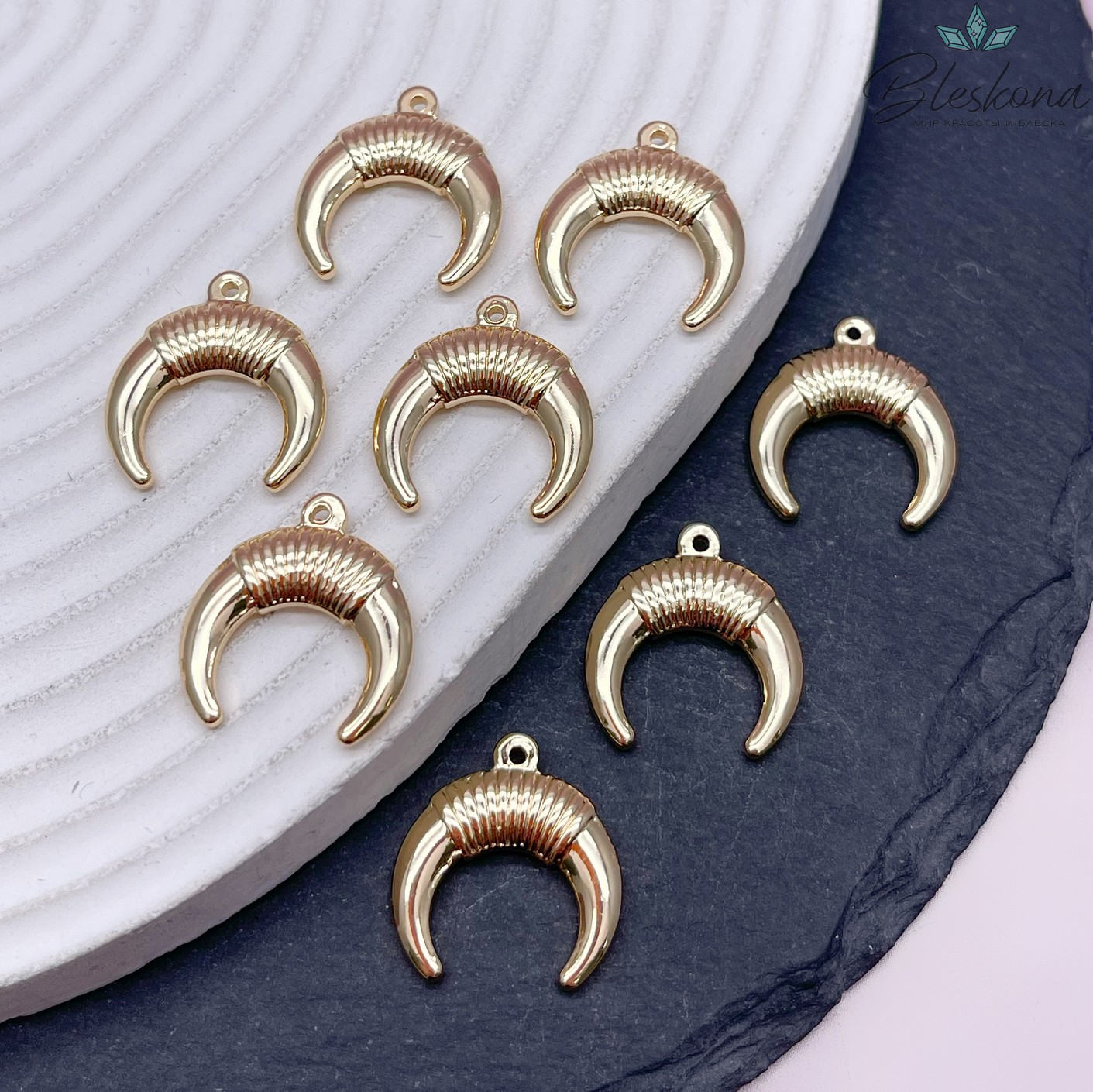 18*20мм, цвет золото, Подвеска Лунница 