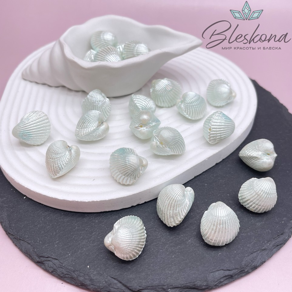 Бусина ракушка мятная 19 мм