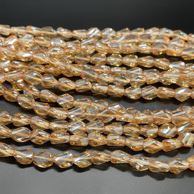 6*7,5 мм Стекло Lux, фриформ, цвет карамельный