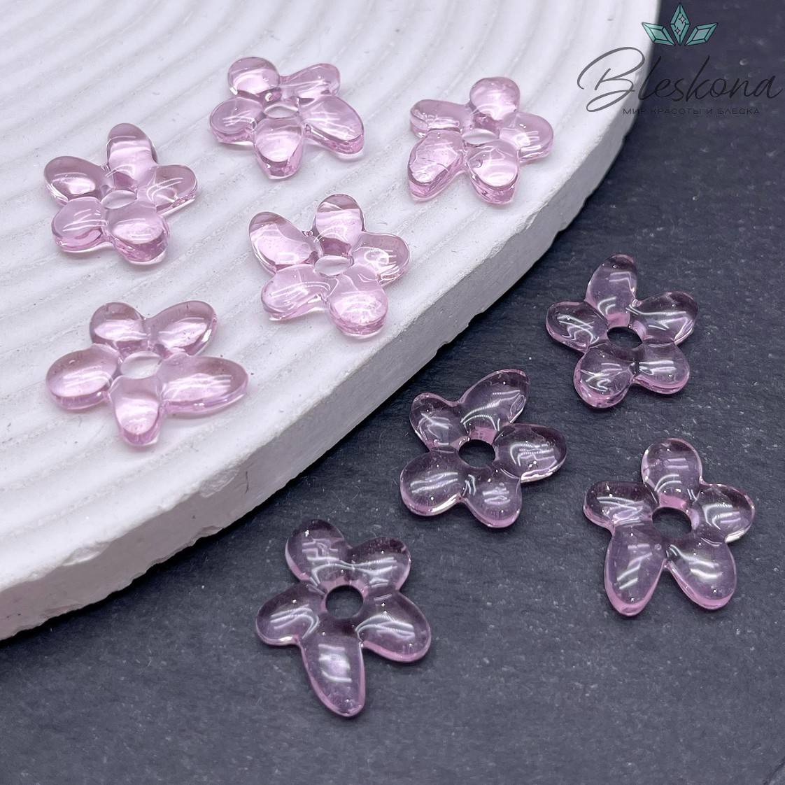 20*16 мм Подвеска цветок прозрачно- розовый