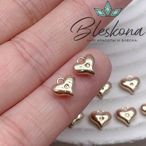 6,7*7 мм Цвет золото, Подвеска сердце мини солнышко