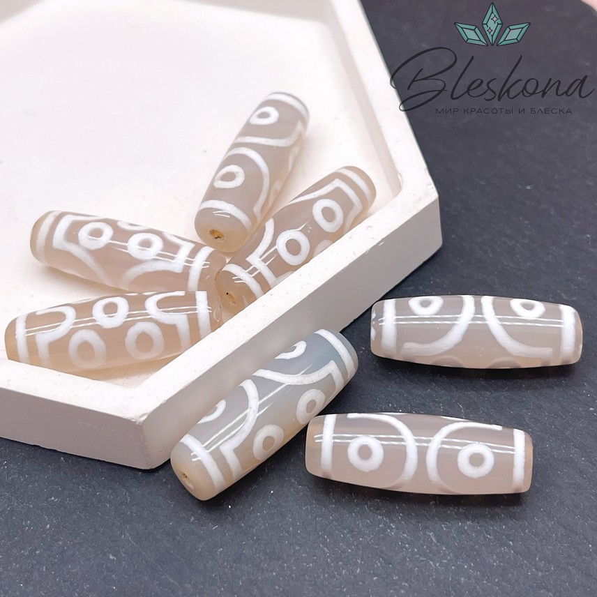 Бусина Дзи 7 глаз серо- белый бочонок 30*11 мм