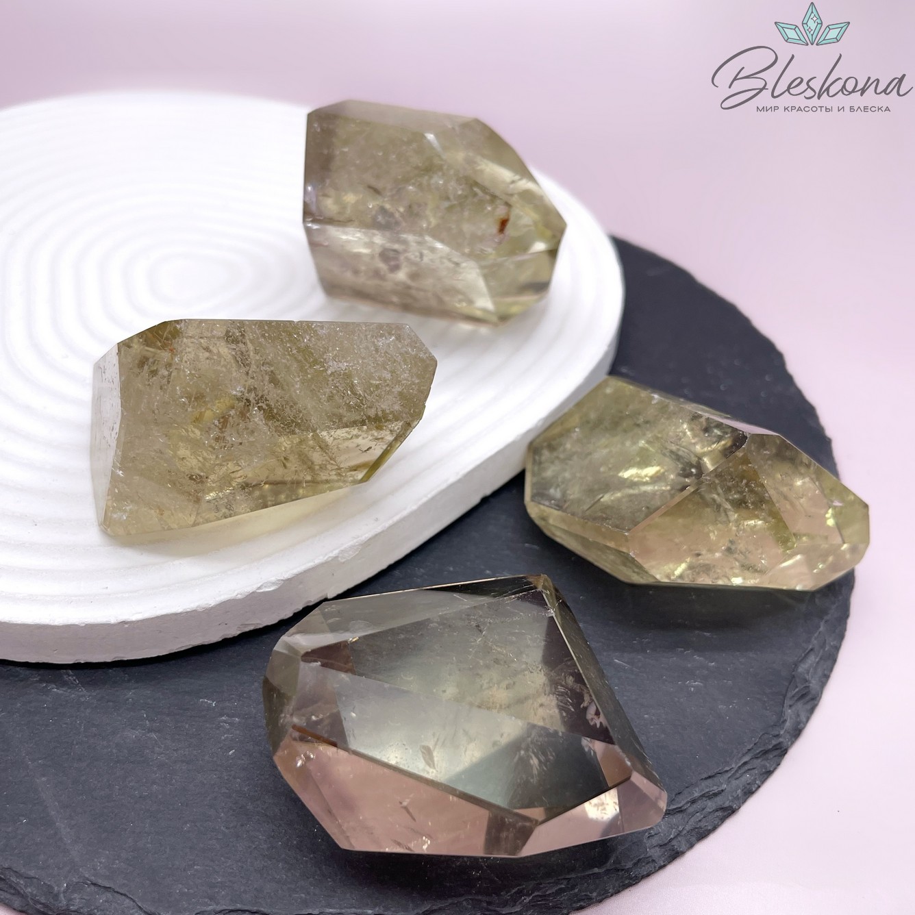 Цитрин с раухтопазом фриформ огранка 55-60 мм