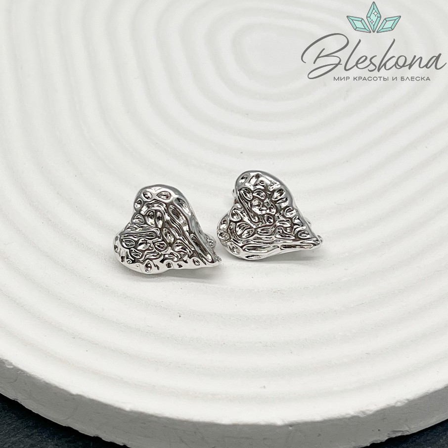 17*15 мм Цвет серебро Швензы Сердце рельефное Люкс