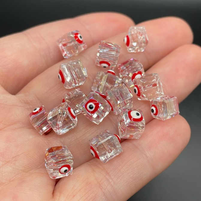 7мм, Стекло Lux форма куб красный  глаз уп.5 шт