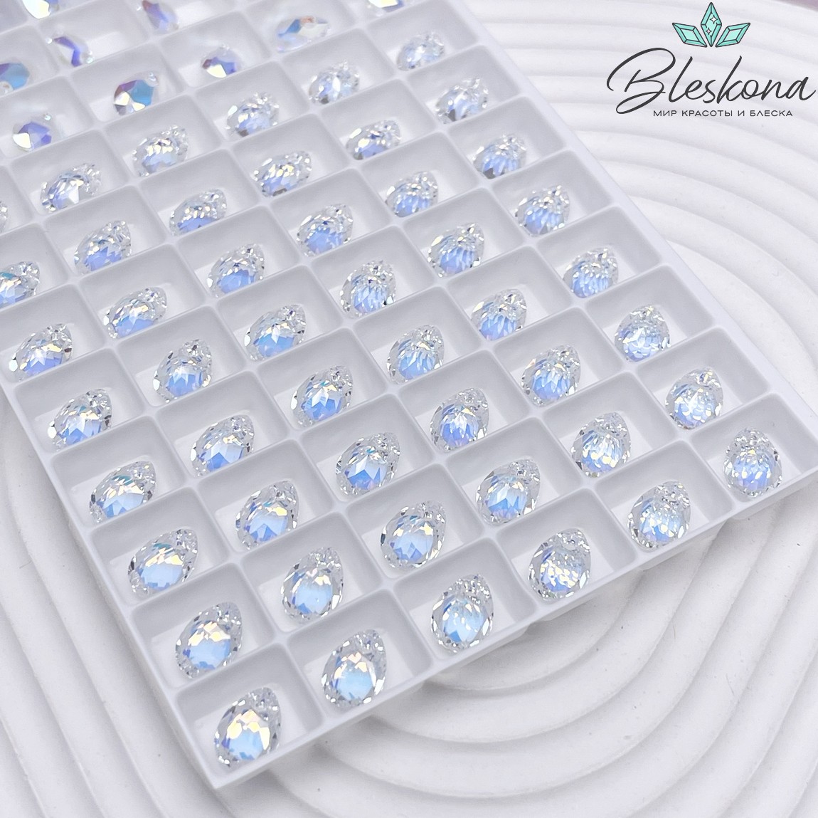 6433 Pear Cut Pendant 9мм Crystal Aurore Boreale (AB)