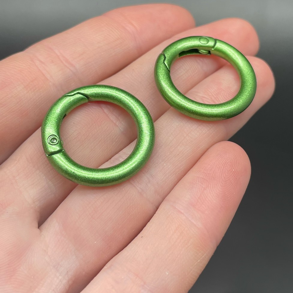 25мм , Замок круг зеленая эмаль матовая