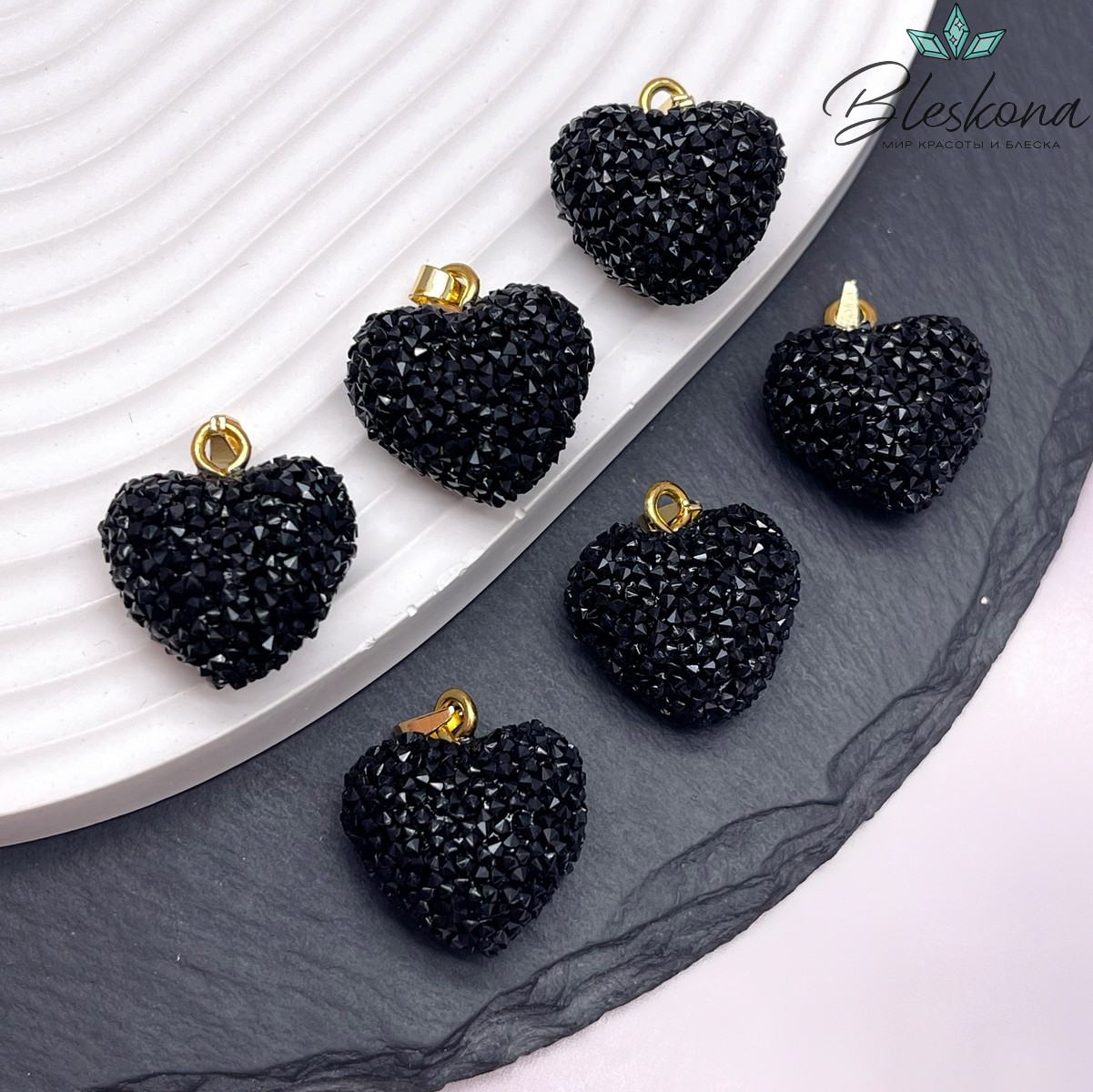 19*20 мм, Цвет золото, Подвеска мармеладное сердце черное