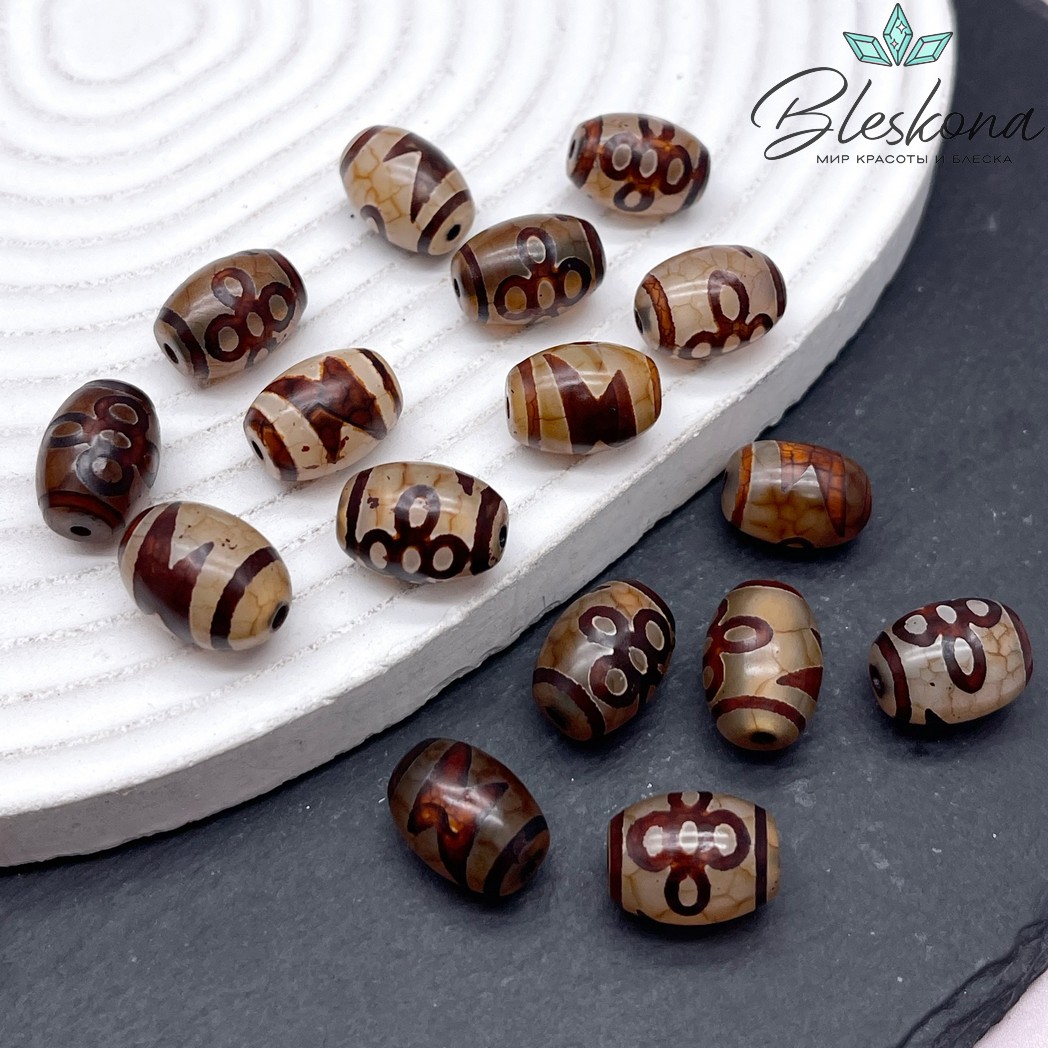Бусина Дзи Молния и мистический узел серо-коричневый бочонок 10*14 мм
