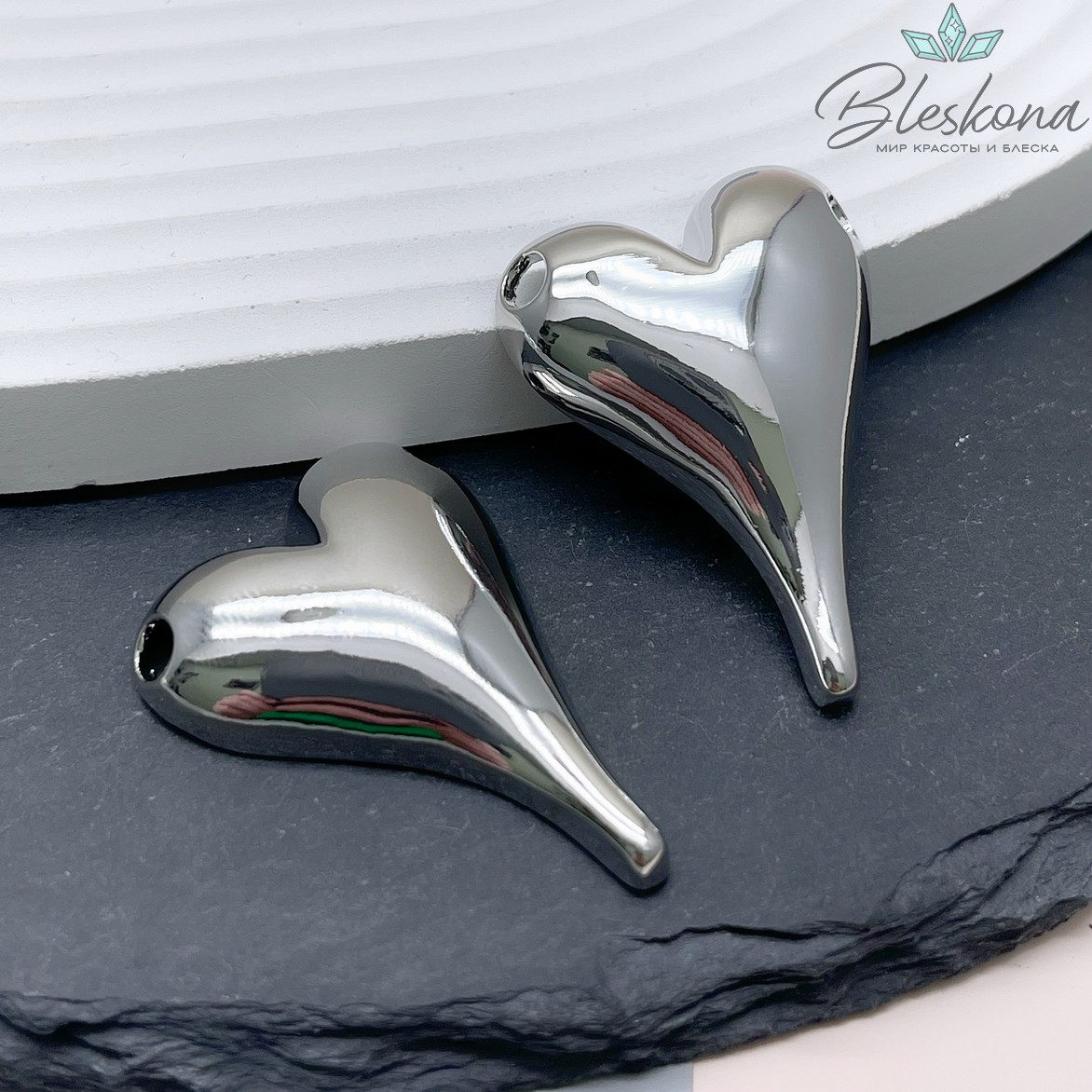 36*26 мм Цвет серебро, Подвеска-бусина Сердце объемное крупное