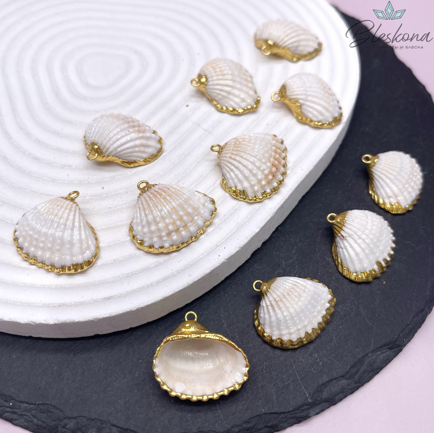 (20-23)*(22-27) мм, Цвет золото, Подвеска Ракушка белая